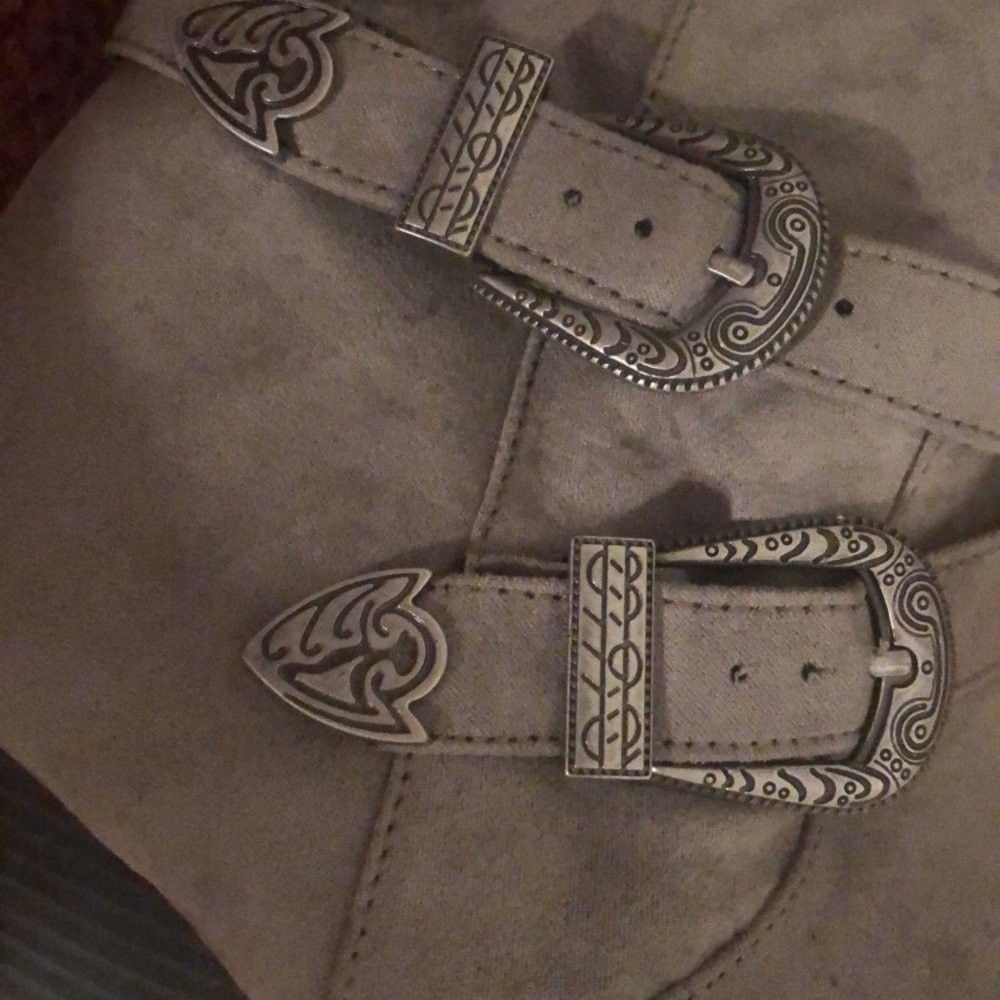 Boots! - Picture 2 of 2